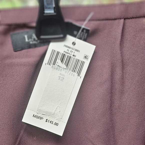 Ladies Skirt - Picture 8 of 9